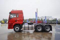 陕汽重卡 德龙M3000S 轻量化版 460马力 6X4 牵引车(SX4250MC4Q3)