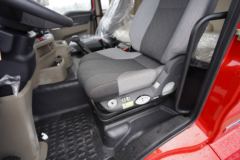 陕汽重卡 德龙M3000S 轻量化版 460马力 6X4 牵引车(SX4250MC4Q3)