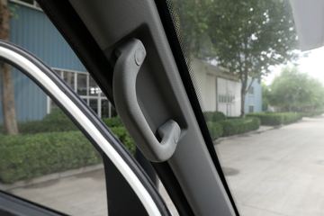 ʱ�� ����С�� 110���� 4X2 3.2����ж��(����)ͼƬ