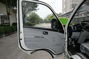 ʱ�� ����С�� 110���� 4X2 3.2����ж��(����)ͼƬ