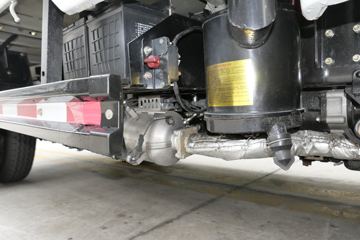 ʱ�� ����С�� 110���� 4X2 3.2����ж��(����)ͼƬ