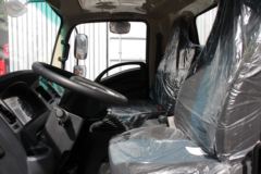 陕汽商用车 轩德X9 标载版 150马力 4X2 4.15米单排厢式轻卡(SX5040XXYNP5331)