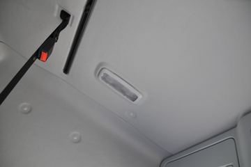 �������ó� ���KR 245���� 4X2 8����ʽ�ػ���(�߶�)ͼƬ