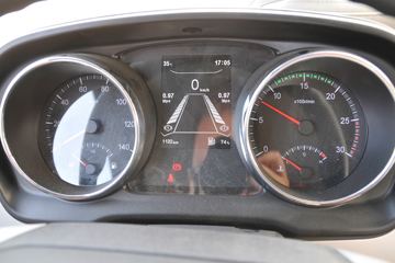 �������ó� ���KR 245���� 4X2 8����ʽ�ػ���(�߶�)ͼƬ