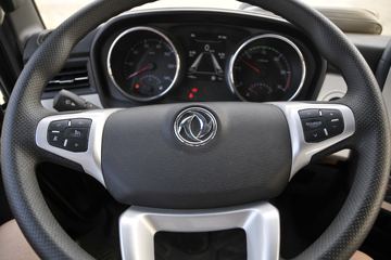 �������ó� ���KR 245���� 4X2 8����ʽ�ػ���(�߶�)ͼƬ