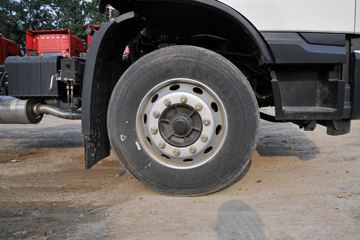 �������ó� ���KR 245���� 4X2 8����ʽ�ػ���(�߶�)ͼƬ
