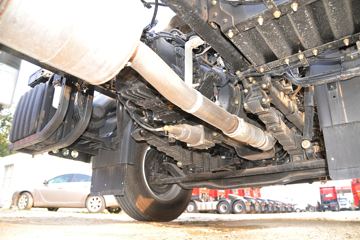 �������ó� ���KR 245���� 4X2 8����ʽ�ػ���(�߶�)ͼƬ