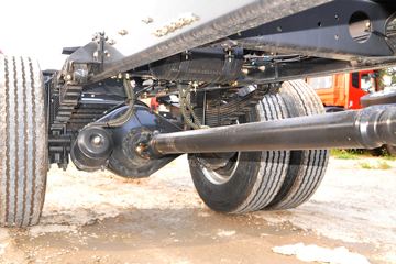 �������ó� ���KR 245���� 4X2 8����ʽ�ػ���(�߶�)ͼƬ