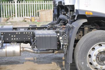 �������ó� ���KR 245���� 4X2 8����ʽ�ػ���(�߶�)ͼƬ
