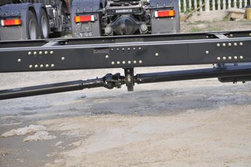 �������ó� ���KR 245���� 4X2 8����ʽ�ػ���(�߶�)ͼƬ