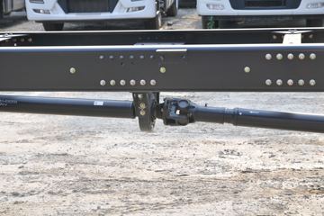 �������ó� ���KR 245���� 4X2 8����ʽ�ػ���(�߶�)ͼƬ