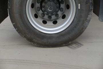 ó KLؿ 465 4X2ǣ(DFH4180D)ͼƬ