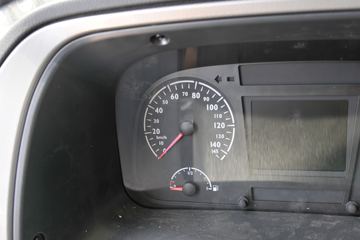  ŷEST 6ϵؿ Խ 510 6X4 AMTԶǣ(BJ4259SMFKB-AC)ͼƬ