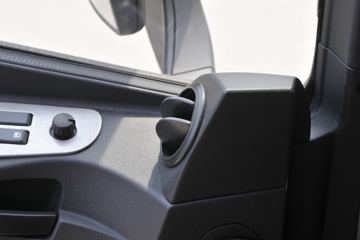  ŷEST 6ϵؿ Խ 510 6X4 AMTԶǣ(BJ4259SMFKB-AC)ͼƬ