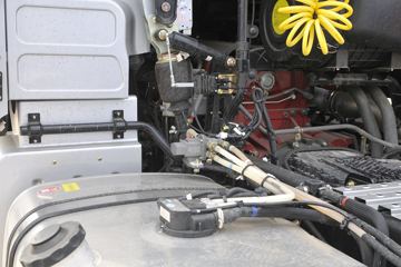  ŷEST 6ϵؿ Խ 510 6X4 AMTԶǣ(BJ4259SMFKB-AC)ͼƬ
