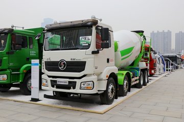 陕汽重卡 德龙新M3000 340马力 8X4 7.6方混凝土搅拌车(瑞江牌)(WL5312GJBSX30)