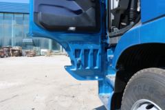 福田 欧曼EST 6系重卡 穿越版 460马力 8X4 9.53米仓栅式载货车(BJ5319CCY-AH) 福田 欧曼EST 6系重卡 穿越版 460马力 8X4 9.53米仓栅式载货车(BJ5319CCY-AH)