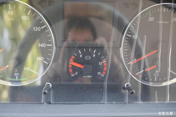 �³����� �˲��л�V�ػ�������8��Ԫ