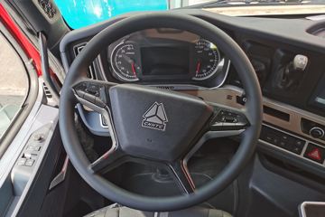 �й����� HOWO TH7�ؿ� 460���� 6X4ǣ����ͼƬ