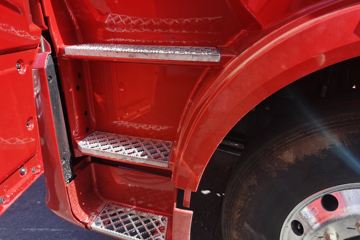 �й����� HOWO TH7�ؿ� 460���� 6X4ǣ����ͼƬ