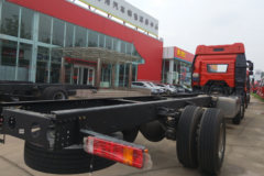 一汽解放 新J6P重卡 280马力 6X2 9.65米栏板载货车(CA1250P66K1L6T3E5)