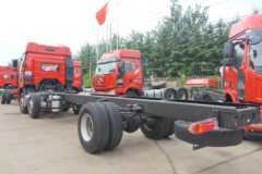 一汽解放 新J6P重卡 280马力 6X2 9.65米栏板载货车(CA1250P66K1L6T3E5)