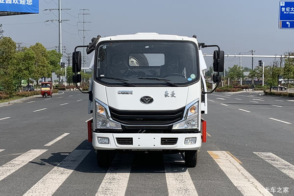 中国重汽 豪曼H3 116马力 4X2 清障车(ZZ5048TQZF17EB6)
