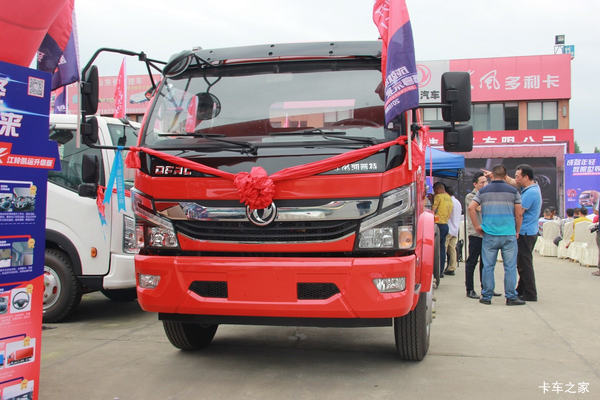 东风 凯普特K6 140马力 4X2 扫路车(程力威牌)(CLW5070TSLE6)