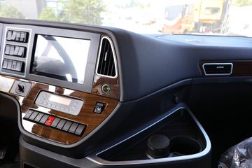 ���� ����H9�ؿ� �콢�� 550���� 6X4ǣ����ͼƬ