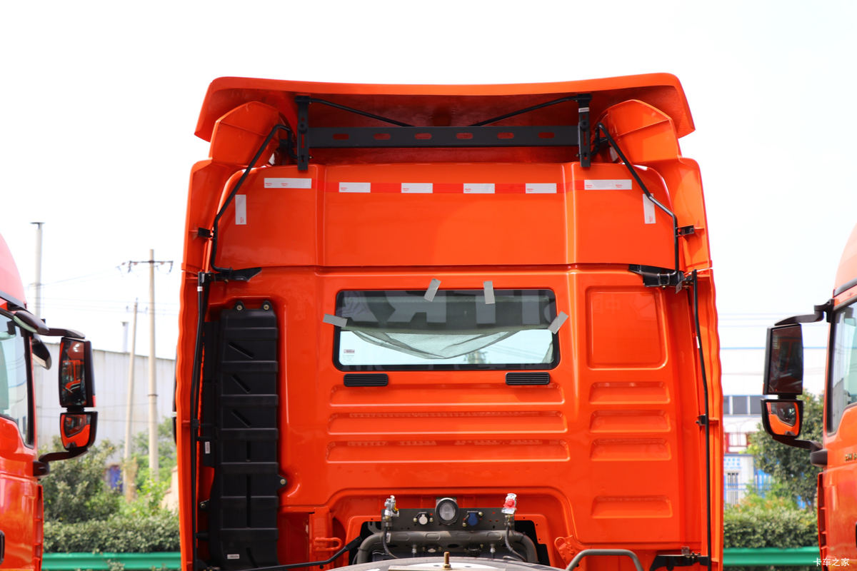 й ǵ¿SITRAK G7ؿ 540 6X4ǣ(ZZ4256V324HE1H)                                                