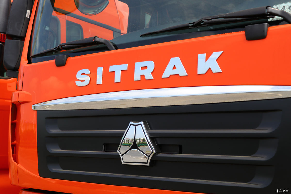 й ǵ¿SITRAK G7ؿ 540 6X4ǣ(ZZ4256V324HE1H)                                                