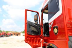 三一重卡 王道 462马力 6X4牵引车(HQC42523Q1S12E)