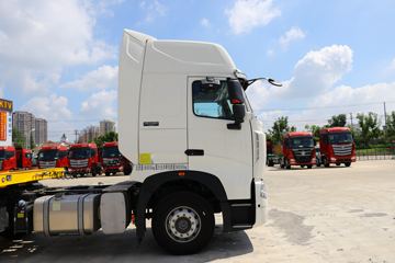 �й����� HOWO T7H�ؿ� 440���� 4X2ǣ����(16��)(ZZ4187V361HE1K)ͼƬ