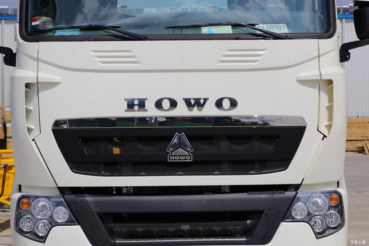 �й����� HOWO T7H�ؿ� 440���� 4X2ǣ����(16��)���                                                