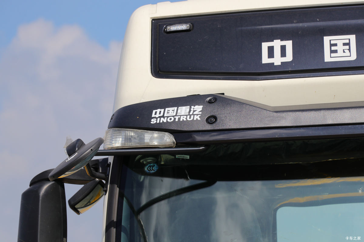 �й����� HOWO T7H�ؿ� 440���� 4X2ǣ����(16��)���                                                