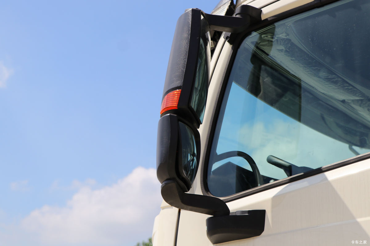 �й����� HOWO T7H�ؿ� 440���� 4X2ǣ����(16��)���                                                