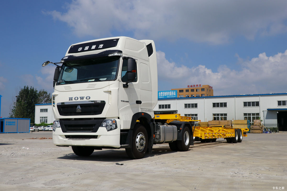 �й����� HOWO T7H�ؿ� 440���� 4X2ǣ����(16��)���                                                
