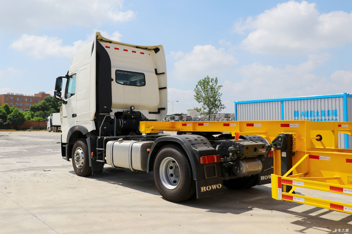 �й����� HOWO T7H�ؿ� 440���� 4X2ǣ����(16��)���                                                