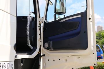 �й����� HOWO T7H�ؿ� 440���� 4X2ǣ����(16��)(ZZ4187V361HE1K)ͼƬ