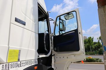 �й����� HOWO T7H�ؿ� 440���� 4X2ǣ����(16��)(ZZ4187V361HE1K)ͼƬ