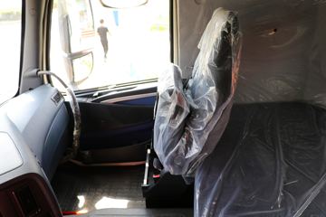 �й����� HOWO T7H�ؿ� 440���� 4X2ǣ����(16��)(ZZ4187V361HE1K)ͼƬ