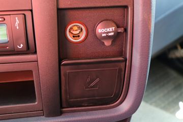 �й����� HOWO T7H�ؿ� 440���� 4X2ǣ����(16��)(ZZ4187V361HE1K)ͼƬ