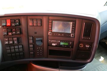 �й����� HOWO T7H�ؿ� 440���� 4X2ǣ����(16��)(ZZ4187V361HE1K)ͼƬ