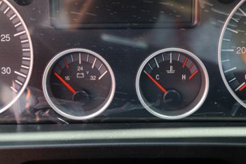 �й����� HOWO T7H�ؿ� 440���� 4X2ǣ����(16��)(ZZ4187V361HE1K)ͼƬ