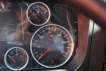 �й����� HOWO T7H�ؿ� 440���� 4X2ǣ����(16��)(ZZ4187V361HE1K)ͼƬ