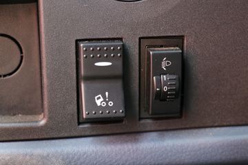 �й����� HOWO T7H�ؿ� 440���� 4X2ǣ����(16��)(ZZ4187V361HE1K)ͼƬ