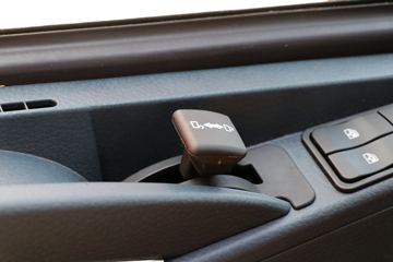 �й����� HOWO T7H�ؿ� 440���� 4X2ǣ����(16��)(ZZ4187V361HE1K)ͼƬ