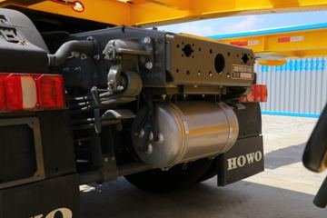 �й����� HOWO T7H�ؿ� 440���� 4X2ǣ����(16��)(ZZ4187V361HE1K)ͼƬ