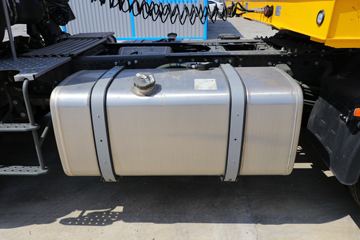 �й����� HOWO T7H�ؿ� 440���� 4X2ǣ����(16��)(ZZ4187V361HE1K)ͼƬ