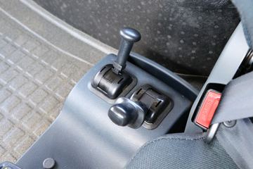 �й����� HOWO T7H�ؿ� 480���� 6X4 AMT�Զ���ǣ����ͼƬ
